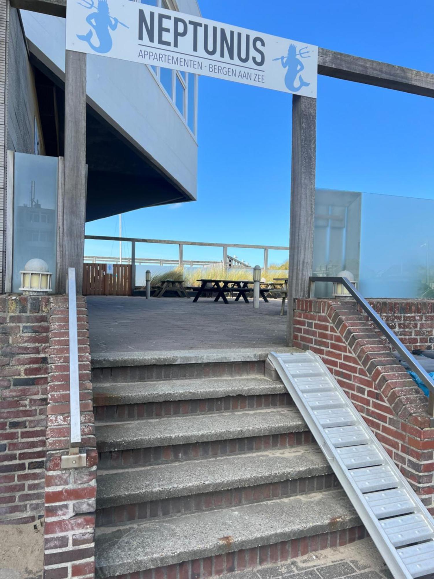 Neptunus Appartementen Bergen aan Zee Exteriér fotografie